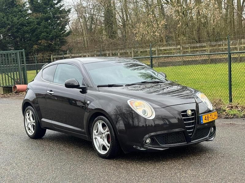 Occasion Alfa Romeo MiTo Distinctive 84 PK (61 kW) 2012 Zwart Hatchback