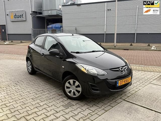 Occasion Mazda 2 75 PK (55 kW) 2011 Zwart Hatchback
