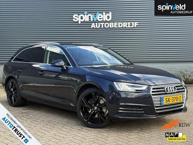 Blauw Gebruikt 2018 Audi A4 Sport Stationwagen | € 14.999 (Goede deal) - Afbeelding 1/4