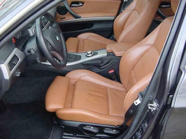 Occasion BMW 325 Executive 197 PK (144 kW) 2008 Grijs, metallic lak Stationwagen