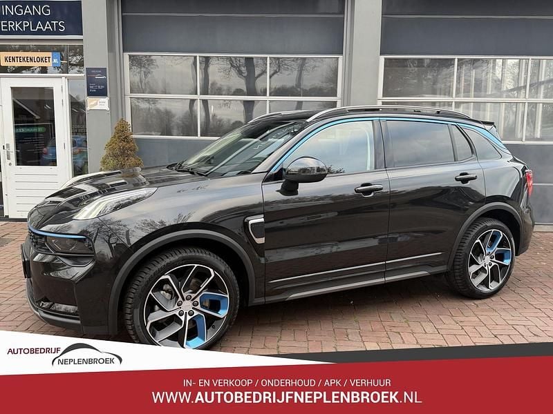 Zwart Gebruikt 2022 Lynk & Co 01 SUV | € 22.500 (Goede deal) - Afbeelding 1/4