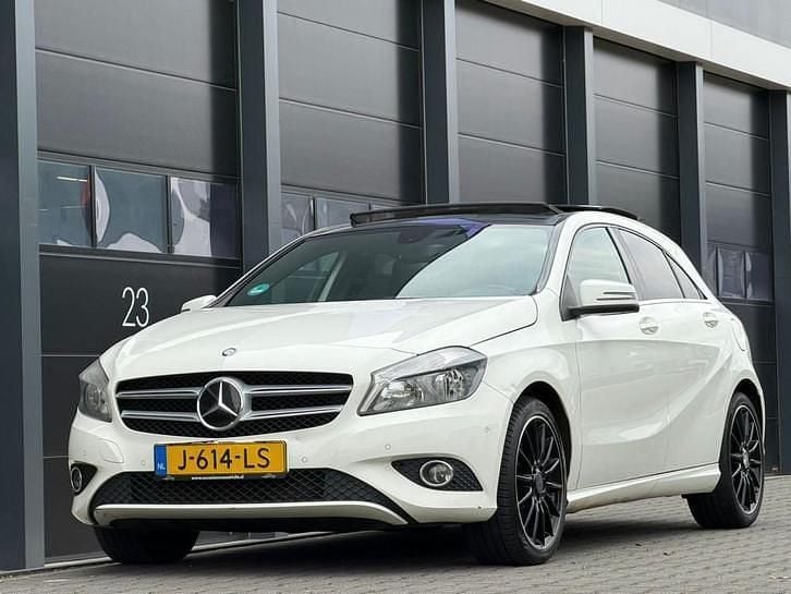 Wit Gebruikt 2012 Mercedes A200 Hatchback | € 8.350 (Goede deal) - Afbeelding 1/4