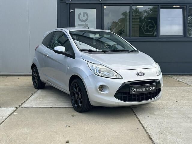 Grijs Gebruikt 2012 Ford Ka Individual Hatchback | € 3.950 (Eerlijke prijs) - Afbeelding 1/4