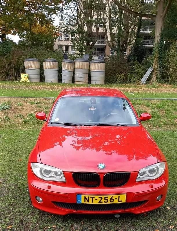 Gebruikt 2005 BMW 120 Hatchback | € 2.500 (Goede deal) - Afbeelding 1/4