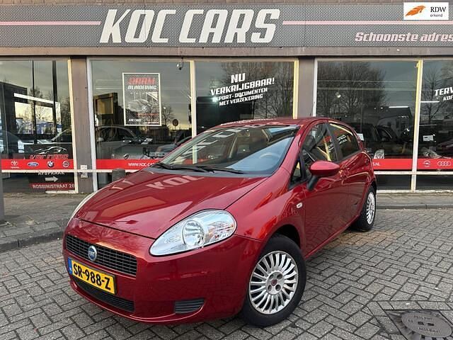 Rood Occasion 2007 Fiat Grande Punto Active Hatchback | € 2.990 (Goede deal) - Afbeelding 1/4