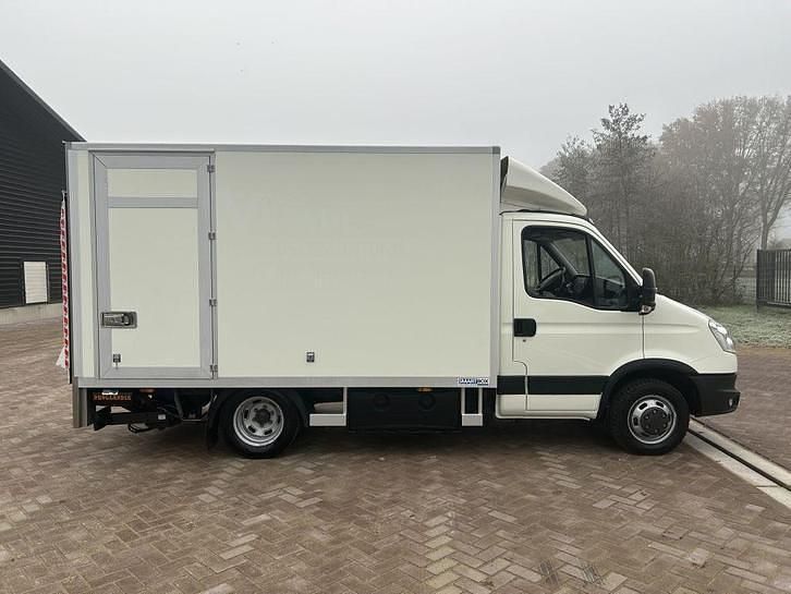 Occasion Iveco Daily 204 PK (150 kW) 2012