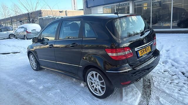 Occasion Mercedes B200 136 PK (100 kW) 2010 Zwart MPV