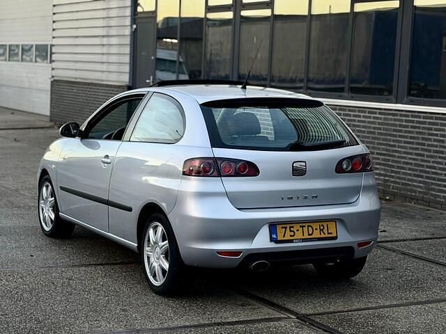 Occasion Seat Ibiza 101 PK (74 kW) 2006 Grijs (metallic) Hatchback