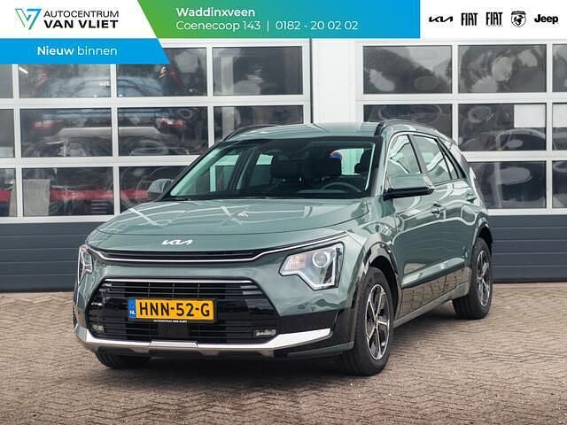 Groen Gebruikt 2025 Kia Niro SUV | € 32.395 (Super prijs) - Afbeelding 1/4