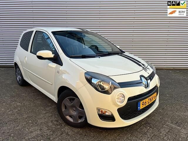 Geel Gebruikt 2013 Renault Twingo Collection Hatchback | € 4.395 (Eerlijke prijs) - Afbeelding 1/4