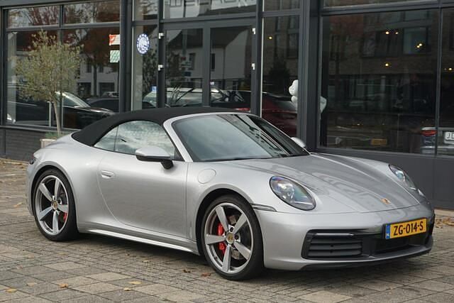 Grijs Gebruikt 2019 Porsche 911 Carrera 4S Cabriolet Cabriolet | € 139.980 - Afbeelding 1/4