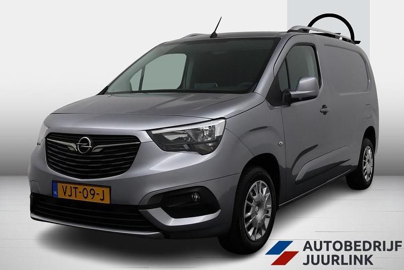 Grijs Gebruikt 2021 Opel Combo Edition MPV | € 11.999 (Iets duurder) - Afbeelding 1/4