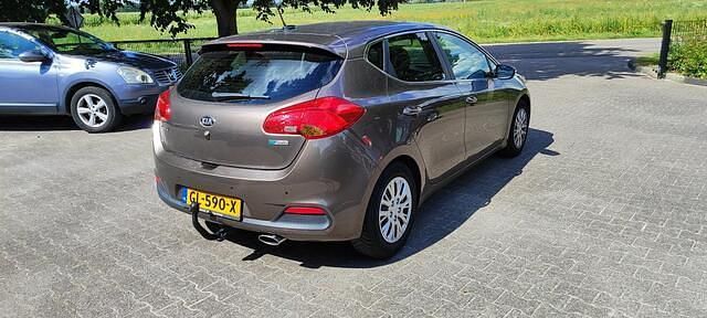 Occasion Kia Ceed 135 PK (99 kW) 2015 Bruin Hatchback