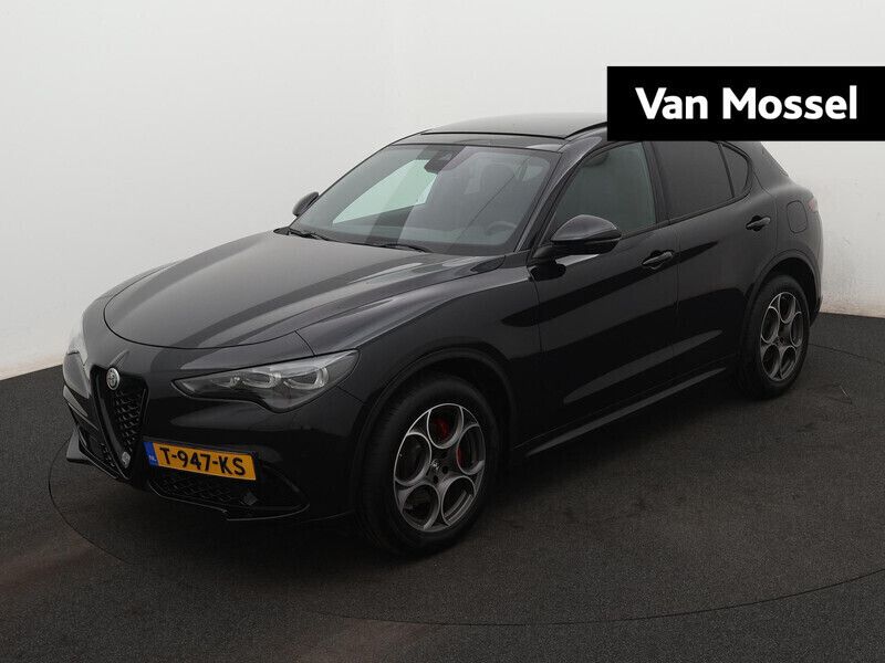 Zwart Gebruikt 2023 Alfa Romeo Stelvio Sprint SUV | € 64.440 (Duur) - Afbeelding 1/4