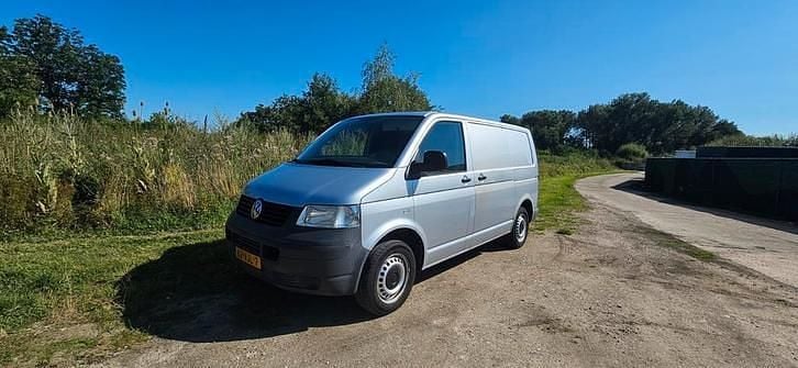 Gebruikt 2007 VW T5 Van | € 3.750 (Eerlijke prijs) - Afbeelding 1/2