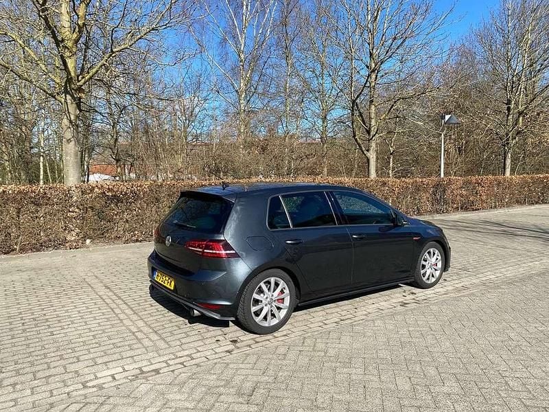 Zwart Gebruikt 2014 VW Golf VII GTI Hatchback | € 17.000 (Eerlijke prijs) - Afbeelding 1/4