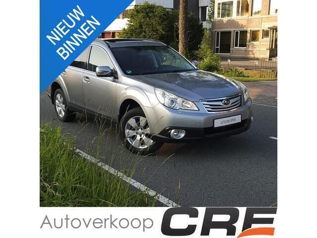 Grijs Gebruikt 2011 Subaru Outback SUV | € 12.900 - Afbeelding 1/4