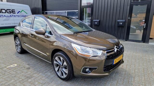 Bruin Gebruikt 2011 Citroën DS4 Sport Chic Hatchback | € 5.899 (Goede deal) - Afbeelding 1/4