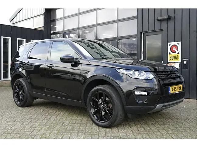 Zwart Gebruikt 2019 Land Rover Discovery Sport Pure SUV | € 28.999 (Iets duurder) - Afbeelding 1/4