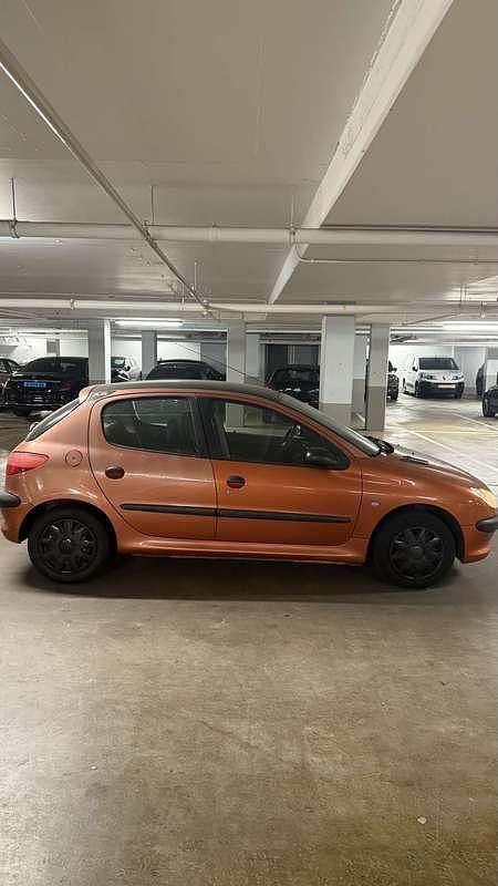 Occasion Peugeot 206 75 PK (55 kW) 2000 Sedan