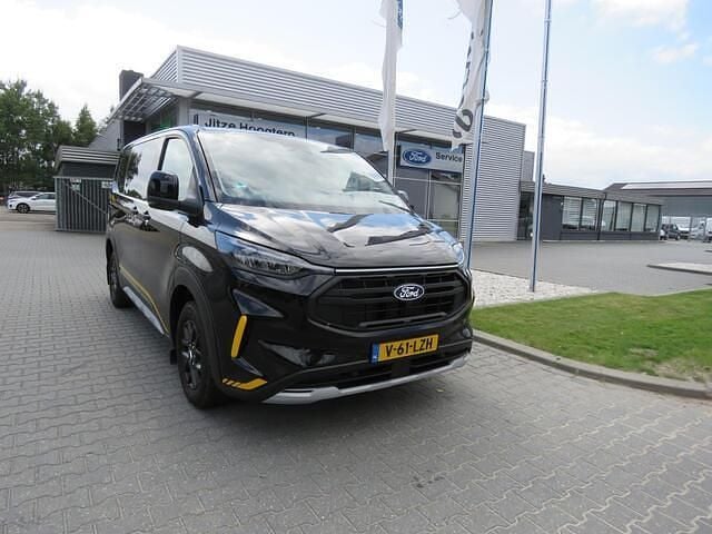Zwart Gebruikt 2024 Ford Transit Custom Van | € 40.850 - Afbeelding 1/4