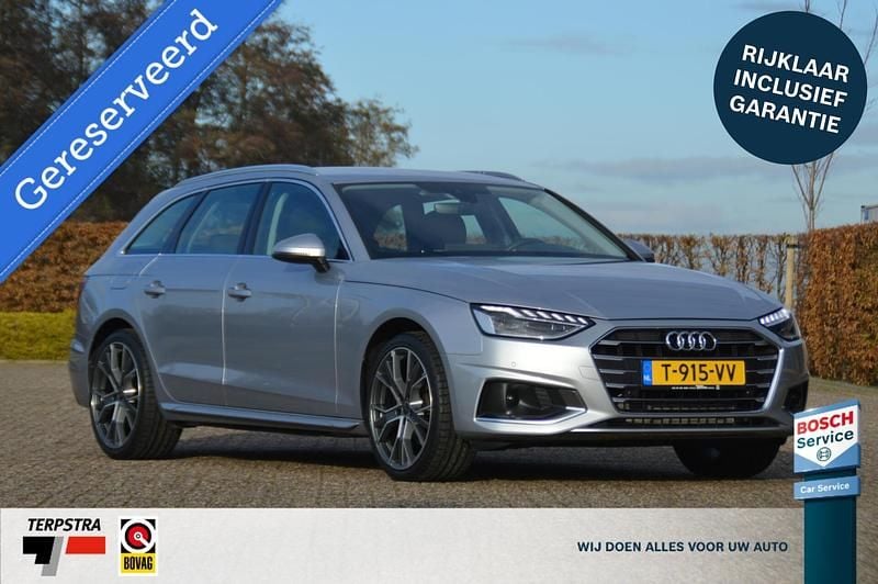 Zilver (metallic) Gebruikt 2023 Audi A4 Advanced Stationwagen | € 32.950 (Goede deal) - Afbeelding 1/4