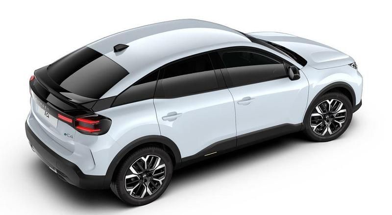 Occasion Citroën e-C4 Business Class 114 kW (156 PK) 2024 Groen, metallic lak SUV