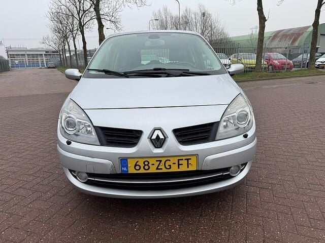 Occasion Renault Scénic II 112 PK (82 kW) 2008 Grijs MPV