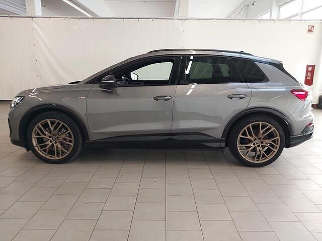 Grijs Gebruikt 2022 Audi Q4 e-tron S-Line SUV | € 36.700 (Super prijs) - Afbeelding 1/4