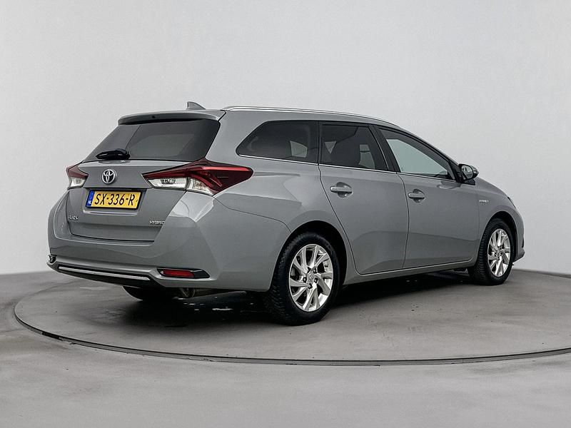 Occasion Toyota Auris 136 PK (100 kW) 2018 Grijs Stationwagen