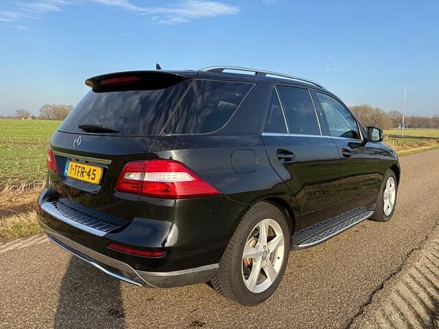 Occasion Mercedes 350 AMG 259 PK (190 kW) 2013 Zwart SUV