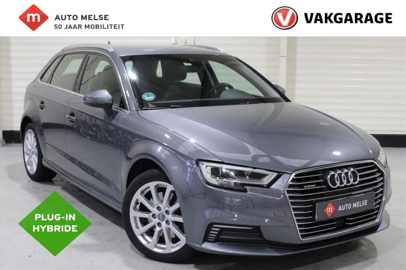 Hatchback Gebruikt 2020 Audi A3 e-tron Design Hatchback | € 22.950 - Afbeelding 1/4