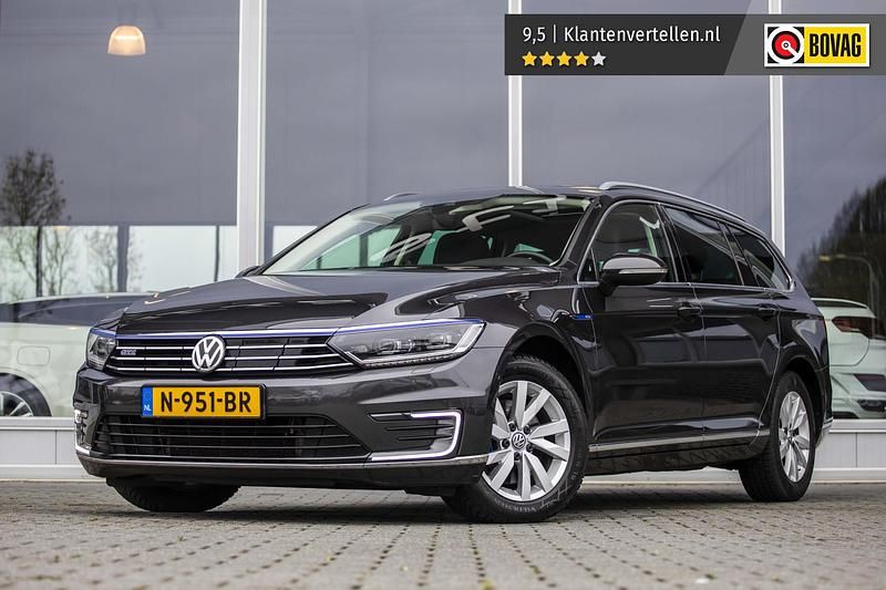 Occasion VW Passat Highline 2021 Grijs Stationwagen
