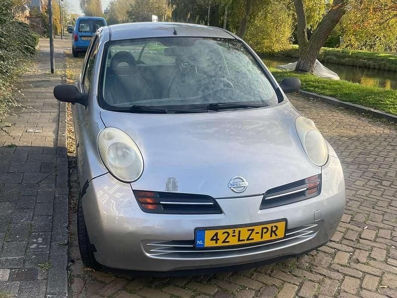 Zilver Gebruikt 2003 Nissan Micra Basis Hatchback | € 700 (Super prijs) - Afbeelding 1/4
