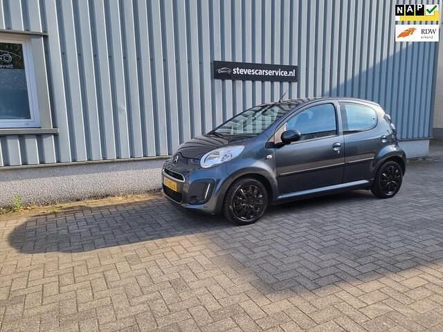 Grijs Gebruikt 2012 Citroën C1 Hatchback | € 3.495 (Eerlijke prijs) - Afbeelding 1/4
