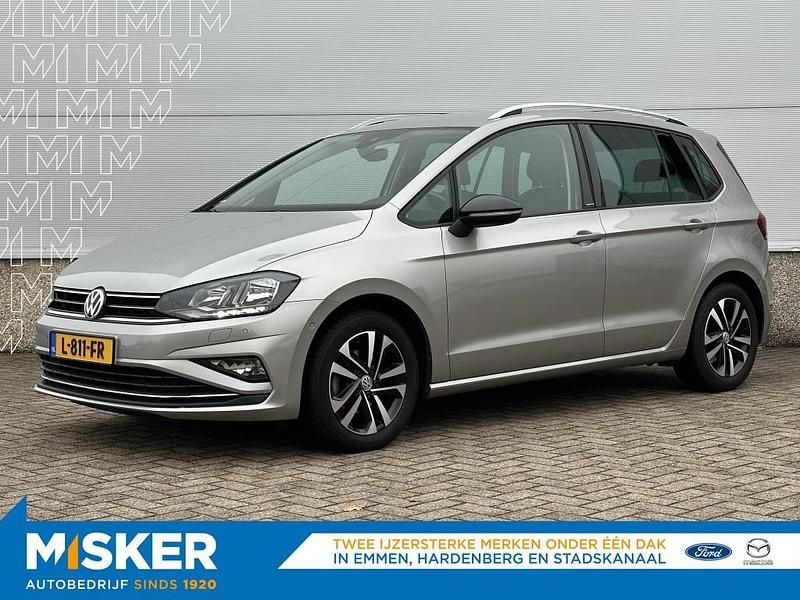 Grijs (metallic) Occasion 2019 VW Golf Sportsvan Comfortline MPV | € 17.900 (Iets duurder) - Afbeelding 1/4