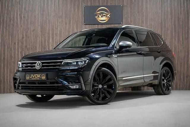 Zwart Occasion 2018 VW Tiguan Allspace R-line SUV | € 33.900 - Afbeelding 1/4