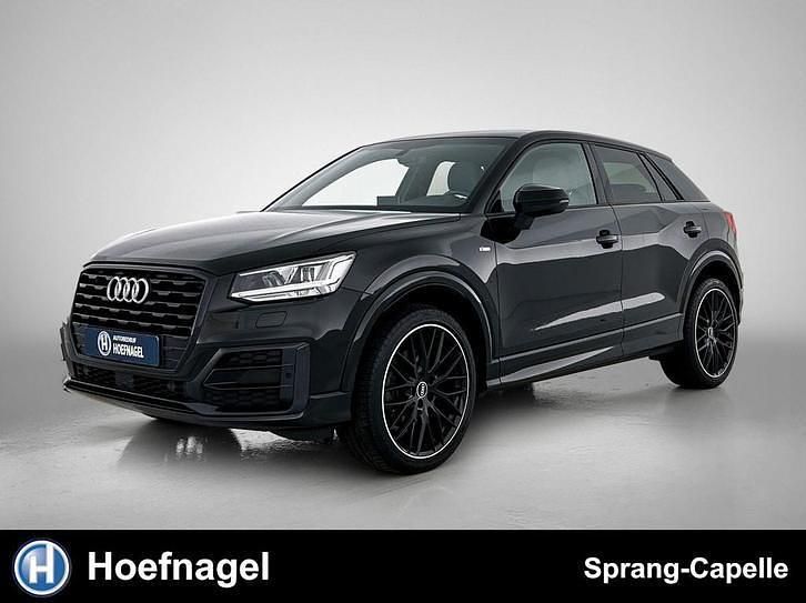 Zwart, metallic lak Gebruikt 2020 Audi Q2 S-Line SUV | € 26.950 (Eerlijke prijs) - Afbeelding 1/4