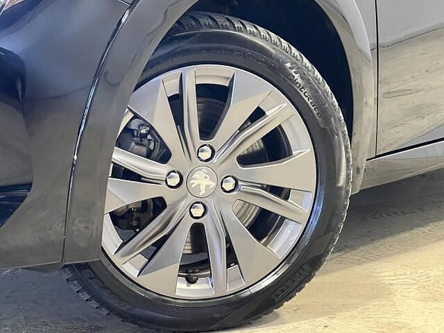 Occasion Peugeot e-208 Active 100 kW (136 PK) 2023 Zwart (metallic) Hatchback