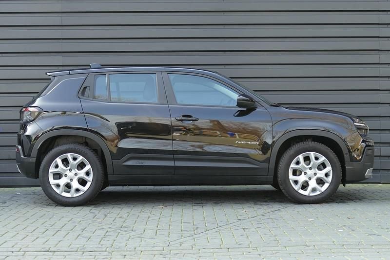 Occasion Jeep Avenger Longitude 2024 Zwart SUV