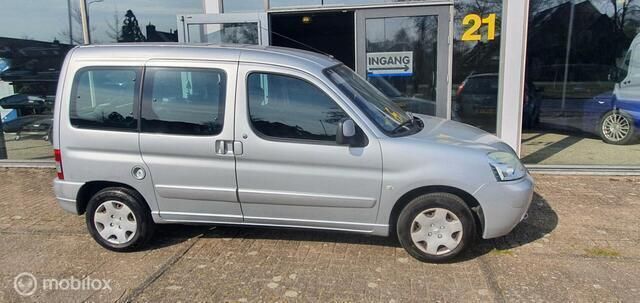 Grijs Gebruikt 2006 Citroën Berlingo MPV | € 3.850 (Iets duurder) - Afbeelding 1/4