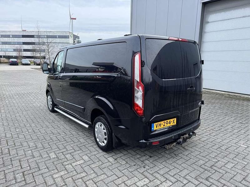 Occasion Ford Transit Custom 155 PK (114 kW) 2014 Zwart Van