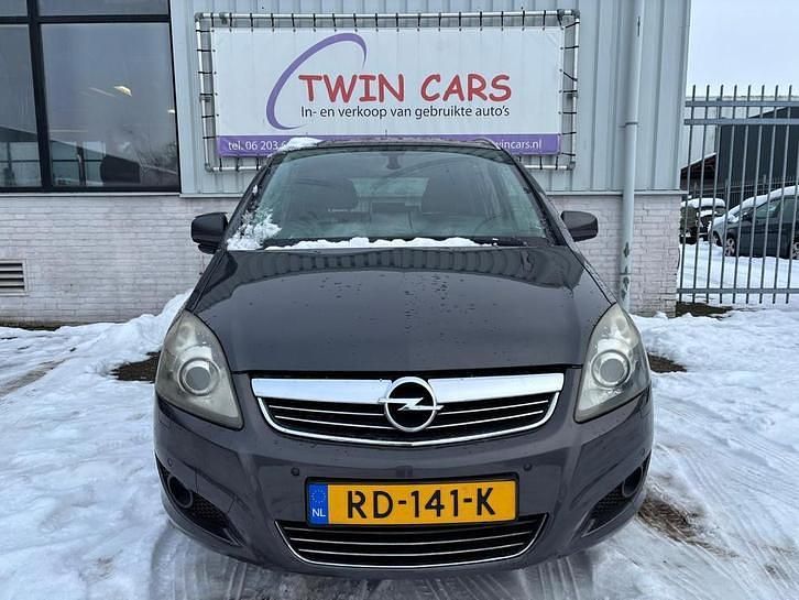 Occasion Opel Zafira Edition 125 PK (91 kW) 2010 Grijs MPV