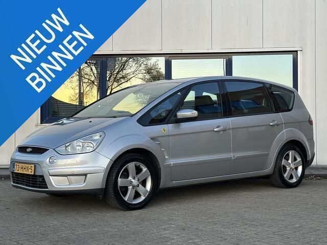 Grijs Gebruikt 2008 Ford S-MAX S MPV | € 1.750 (Goede deal) - Afbeelding 1/4
