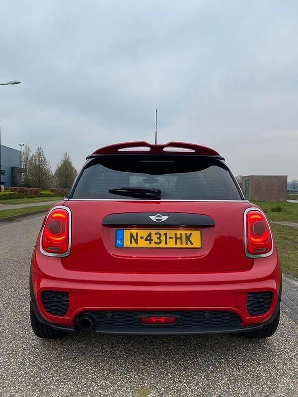 Gebruikt 2015 Mini John Cooper Works Hatchback | € 10.500 (Eerlijke prijs) - Afbeelding 1/4