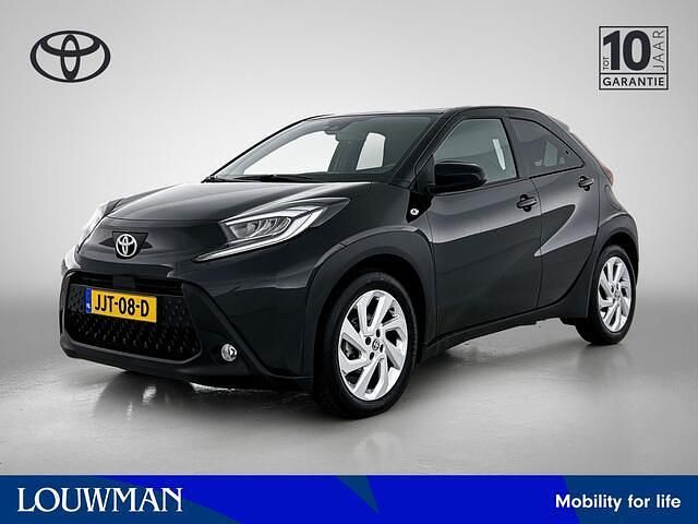 Zwart Gebruikt 2024 Toyota Aygo X Pulse SUV | € 19.950 - Afbeelding 1/4