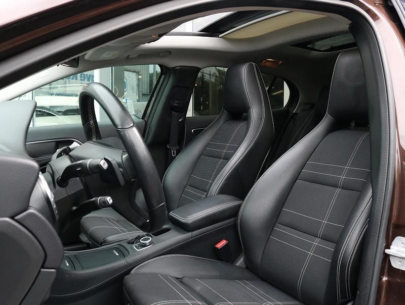 Occasion Mercedes GLA180 Ambition 123 PK (90 kW) 2017 Bruin SUV