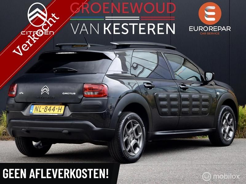 Zwart Gebruikt 2015 Citroën C4 Cactus PureTech Hatchback | € 9.990 (Iets duurder) - Afbeelding 1/4