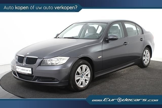 Grijs Gebruikt 2007 BMW 318 Sedan | € 2.500 (Goede deal) - Afbeelding 1/4