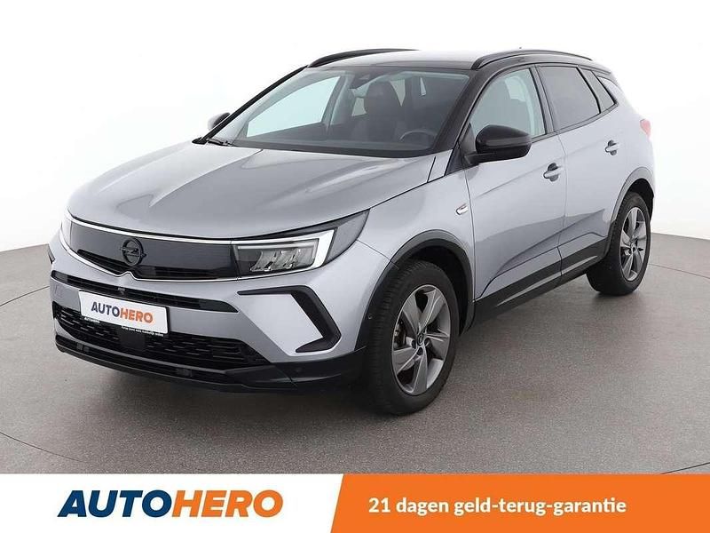 Grijs Gebruikt 2022 Opel Grandland X GS Line SUV | € 24.649 (Eerlijke prijs) - Afbeelding 1/3
